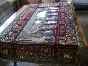 Плащаница 19 века, подарок нашему Храму